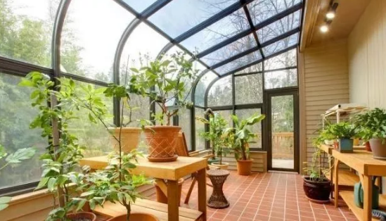 太陽能光伏房1000w冬暖夏涼也可以發電哦!(圖1) 1000w光伏發電