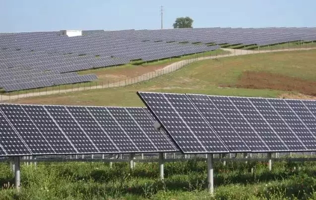 光伏并網(wǎng)發(fā)電安裝